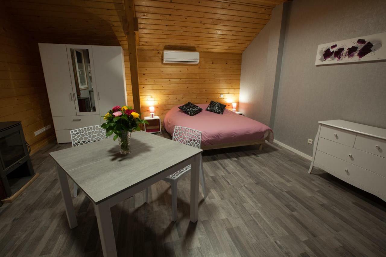 Chambres D'Hotes Les Houes La Grande Fosse Dış mekan fotoğraf